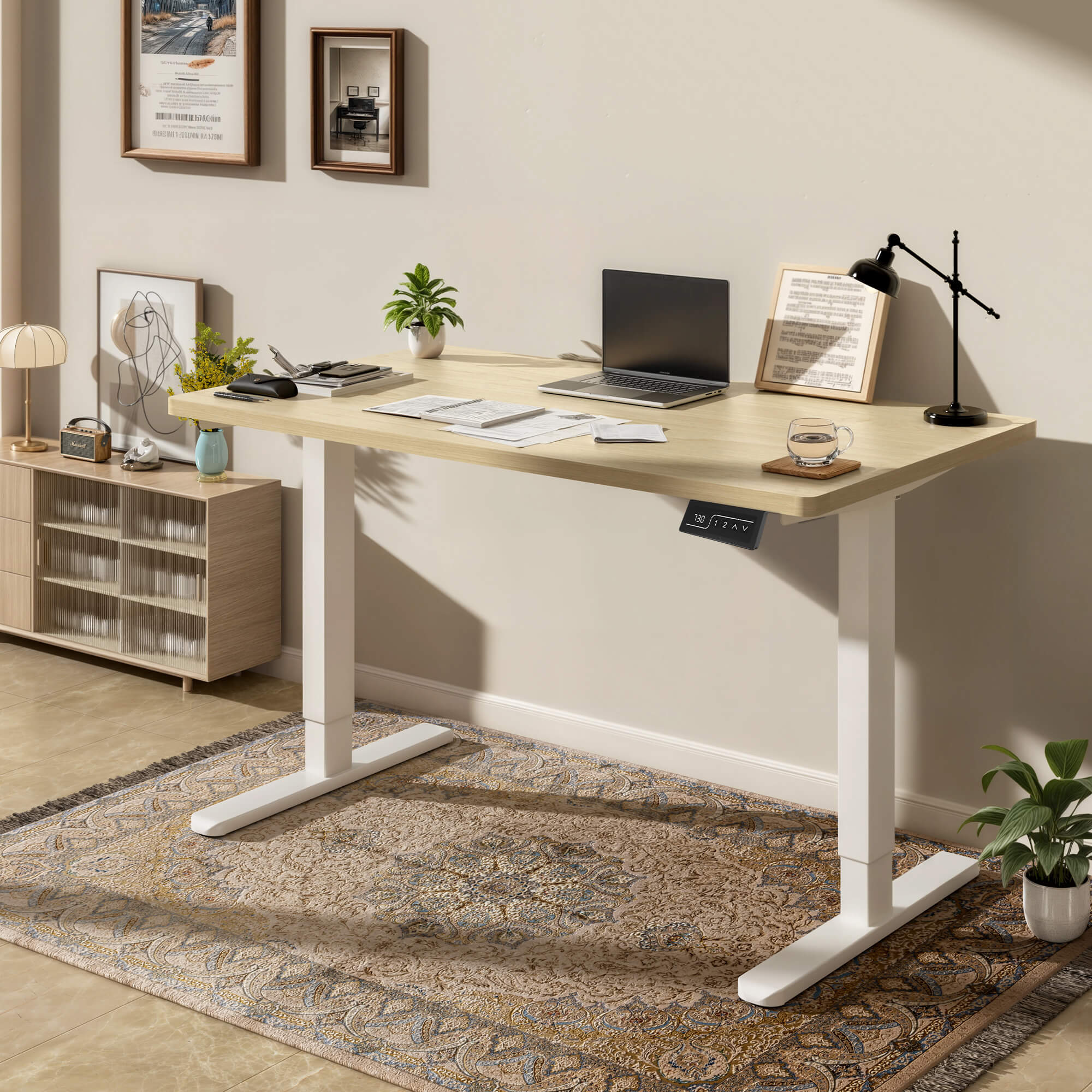Bureau assis-debout électrique avec plateau monobloc